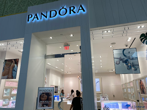 Jewelry Store «Pandora», reviews and photos, 1101 Melbourne Rd, Hurst, TX 76053, USA