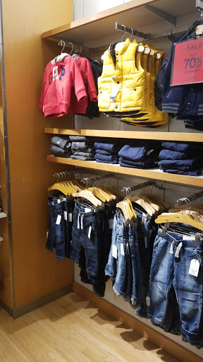 Clothing Store «Gap», reviews and photos, 7430 164th Ave NE, Redmond, WA 98052, USA