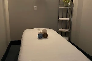 MIMI Massage image