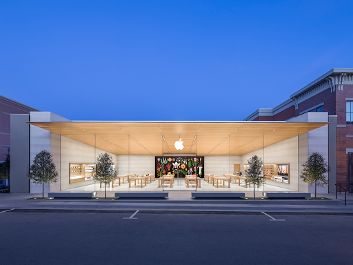 Computer Store «Apple Southlake Town Square», reviews and photos, 260 Grand Ave, Southlake, TX 76092, USA