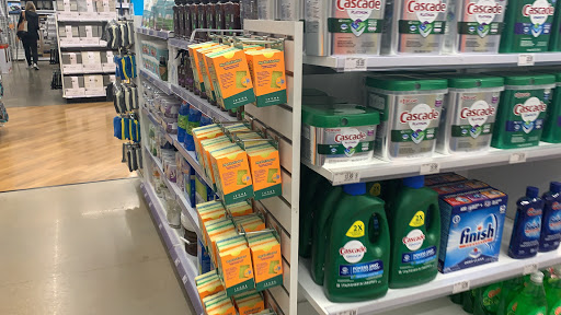 Department Store «Bed Bath & Beyond», reviews and photos, 141 Highlands Blvd Dr, Manchester, MO 63011, USA