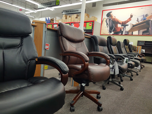 Office Supply Store «Staples», reviews and photos, 7865 W Bell Rd, Peoria, AZ 85382, USA