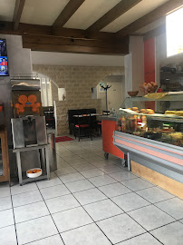 Atmosphère du Elmedina Restaurant Tunisien à Sainte-Geneviève-des-Bois - n°12