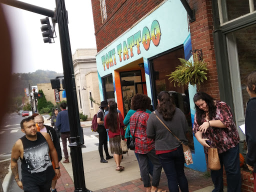 Tattoo Shop «Toki Tattoo», reviews and photos, 107 Main St, Canton, NC 28716, USA