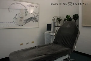Beautiful Forever Clinic image