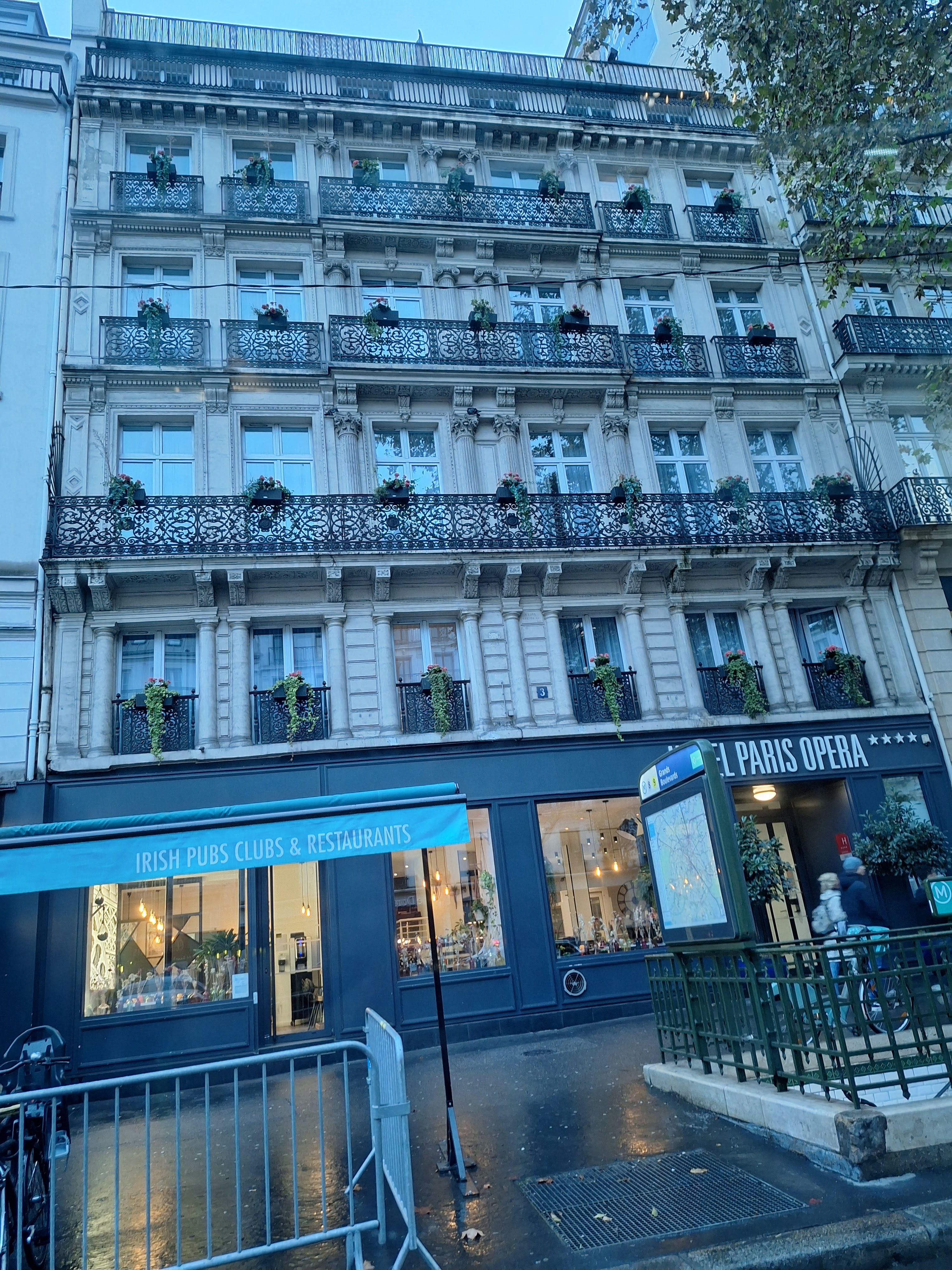 Photo n° 2 de l'avis de Maia. fait le 31/10/2023 à 18:40