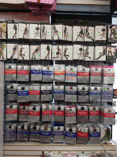 Cosmetics Store «Kay Beauty Supply», reviews and photos, 7746 Wyoming Ave, Dearborn, MI 48126, USA