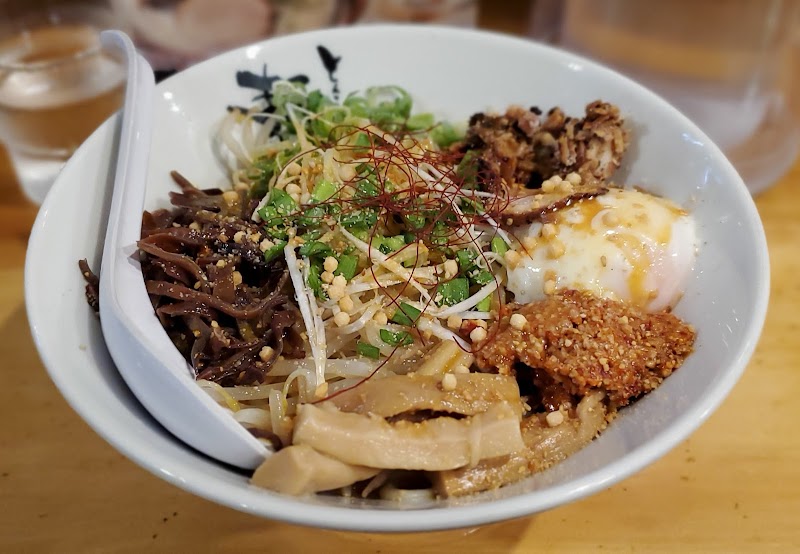 麺達 本店