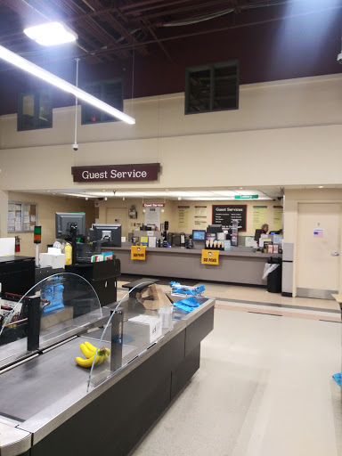 Supermarket «Giant Eagle Supermarket», reviews and photos, 1800 McKees Rocks Rd, McKees Rocks, PA 15136, USA