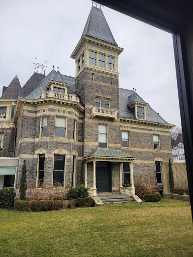 Glenview Mansion, 511 Warburton Ave, Yonkers, NY 10701