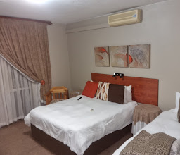Jacaranda Overnight photo