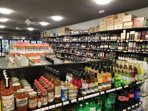 Liquor Store «Hawthorne Liquor Store», reviews and photos, 4638 SE Hawthorne Blvd, Portland, OR 97215, USA