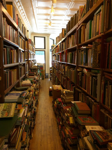 Book Store «Karen Wickliff-Books», reviews and photos, 3527 N High St, Columbus, OH 43214, USA