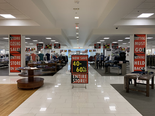 Department Store «Lord & Taylor», reviews and photos, 99 Rockingham Park Blvd, Salem, NH 03079, USA