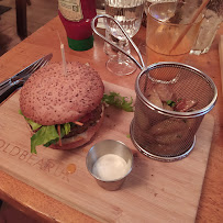 Hamburger du Restaurant végétarien Le Grenier de Notre Dame à Paris - n°4