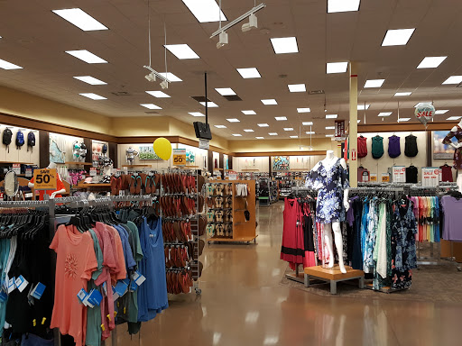 Grocery Store «Fred Meyer», reviews and photos, 26520 Maple Valley Black Diamond Rd SE, Maple Valley, WA 98038, USA