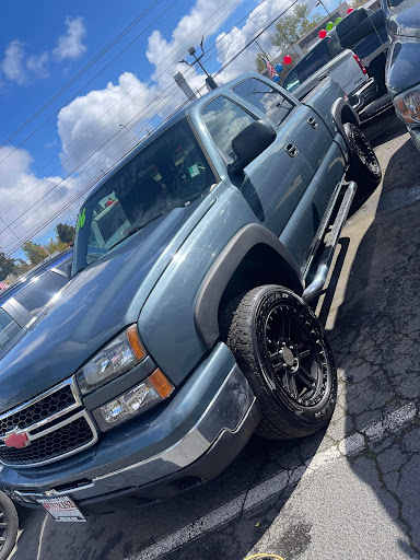 Car Dealer «Sunrise Auto Sales», reviews and photos, 16001 SE McLoughlin Blvd, Milwaukie, OR 97267, USA