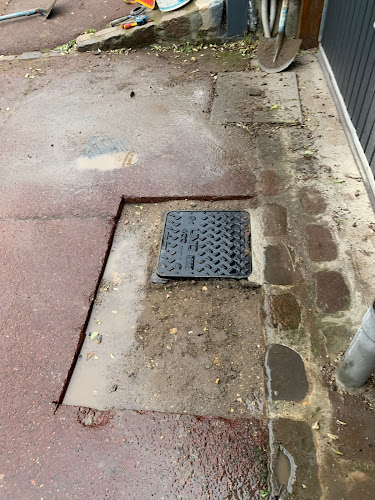 ARTHUR PERE ET FILS (Assainissement, débouchage canalisation, curage, travaux assainissement 78) - Sartrouville