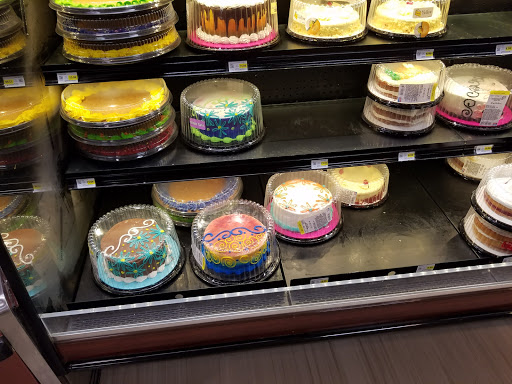 Shopping Mall «Brookside shopping area», reviews and photos, W Meyer Blvd, Kansas City, MO 64113, USA