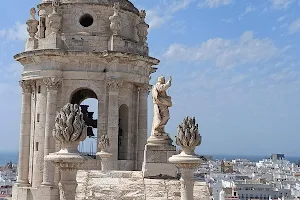 Torre de Poniente image