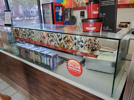 Ice Cream Shop «Cold Stone Creamery», reviews and photos, 27071 McBean Pkwy #3b, Santa Clarita, CA 91355, USA