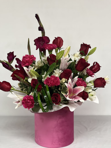 Florist «Exclusive Flowers and Gifts», reviews and photos, 9440 W Peoria Ave, Peoria, AZ 85345, USA