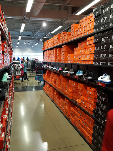 Outlet Mall «Tanger Outlet Columbus», reviews and photos, 400 South Wilson Road, Sunbury, OH 43074, USA