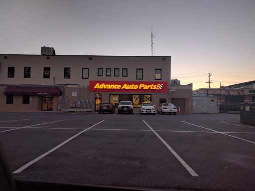 Auto Parts Store «Advance Auto Parts», reviews and photos, 1401 Reisterstown Rd, Pikesville, MD 21208, USA