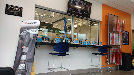 Car Repair and Maintenance «Quick Lane at Courtesy Ford», reviews and photos, 12040 NE Halsey St, Portland, OR 97230, USA