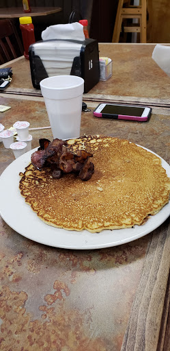 Grocery Store «Busy Bee Food Mart LLC», reviews and photos, 25812 AL-75, Oneonta, AL 35121, USA