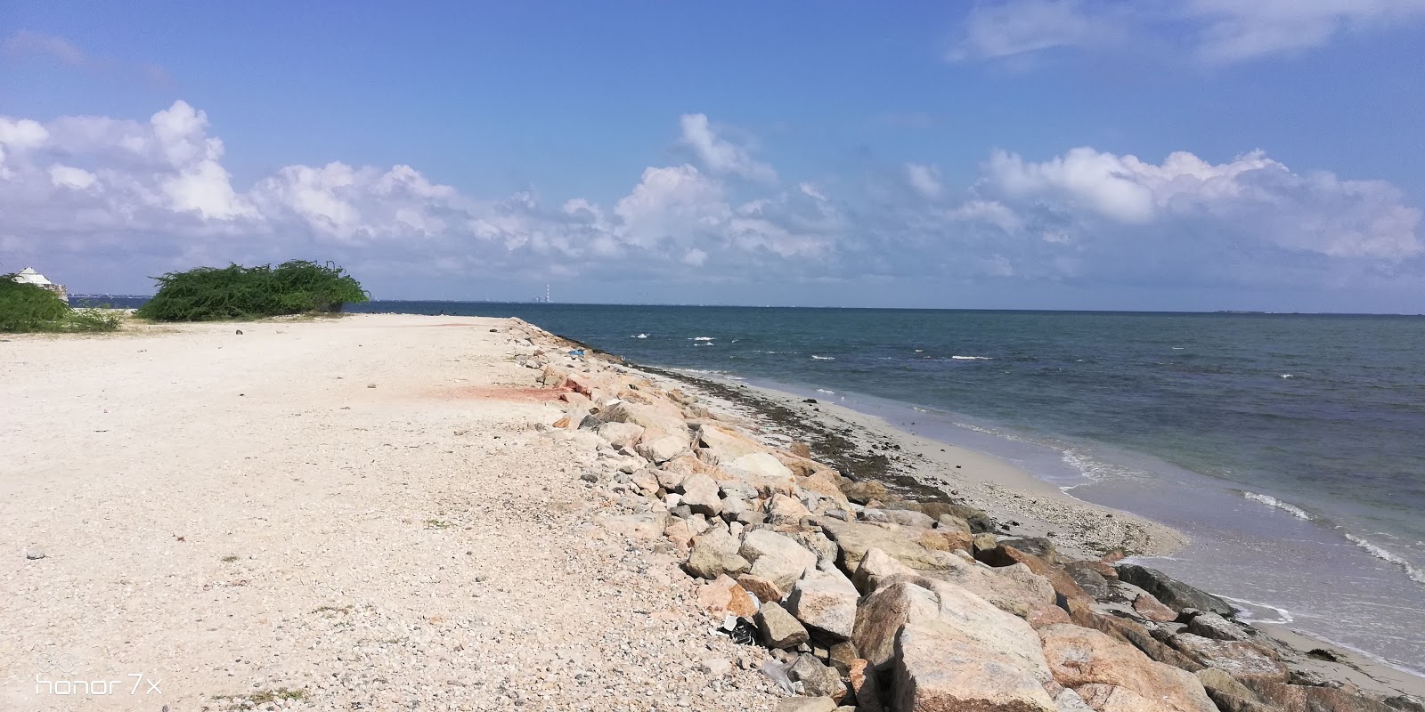 Foto von Hare island Beach mit geräumige küstenlinie