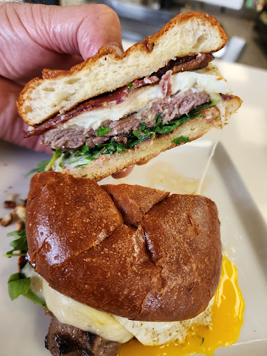 Pepper Farm Deli image