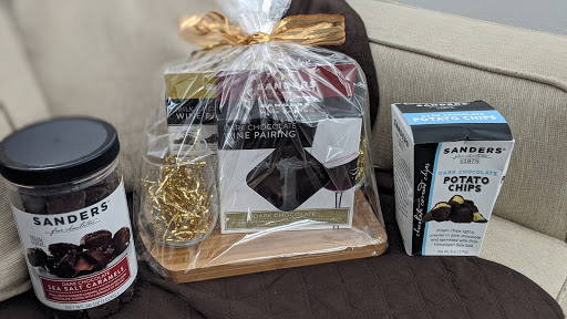 Ice Cream Shop «Sanders Chocolate & Ice Cream Shoppes - Wyandotte», reviews and photos, 3042 Biddle Ave, Wyandotte, MI 48192, USA