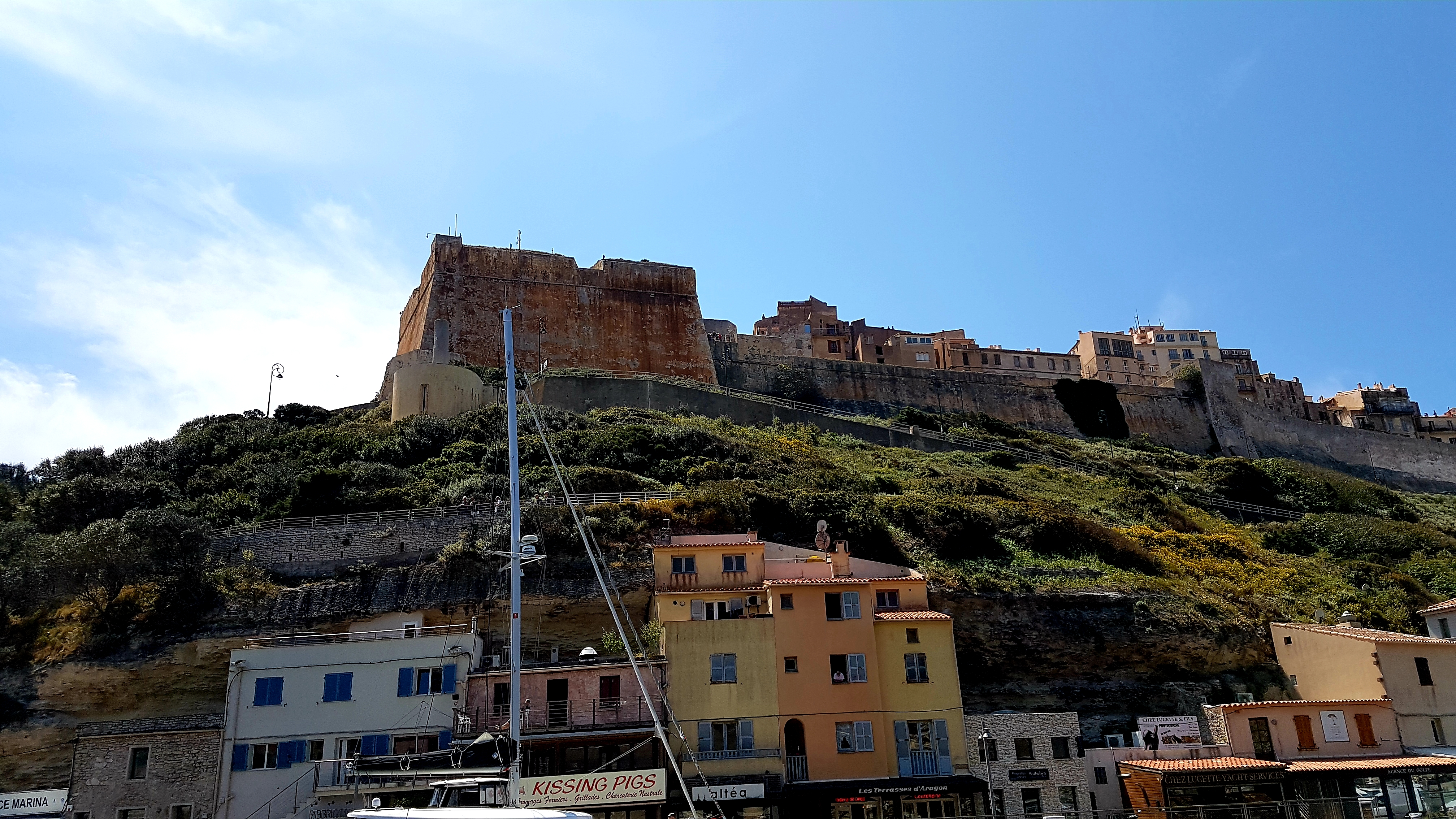 Photo n° 49 de l'avis de Loic.e fait le 22/05/2019 à 19:07