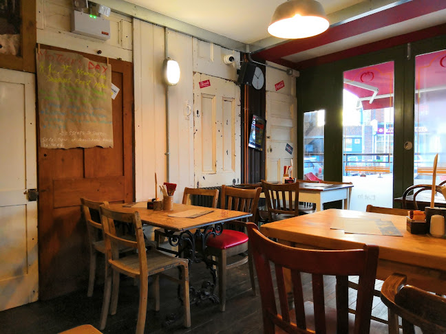 Comments and reviews of Rustico Neapolitan (Brighton)