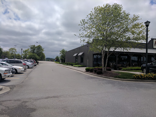 American Restaurant «Cracker Barrel Old Country Store», reviews and photos, 325 Fort Loudoun Medical Center Dr, Lenoir City, TN 37772, USA
