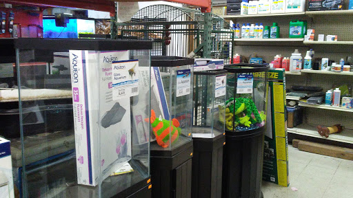 Tropical Fish Store «Midway Tropical Fish & Pets», reviews and photos, 24101 Pacific Hwy S, Kent, WA 98032, USA