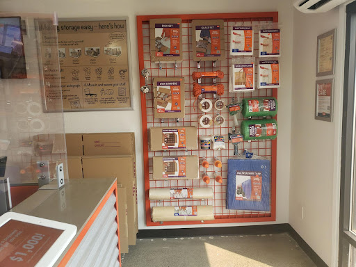 Self-Storage Facility «Public Storage», reviews and photos, 3961 W Capitol Ave, West Sacramento, CA 95691, USA