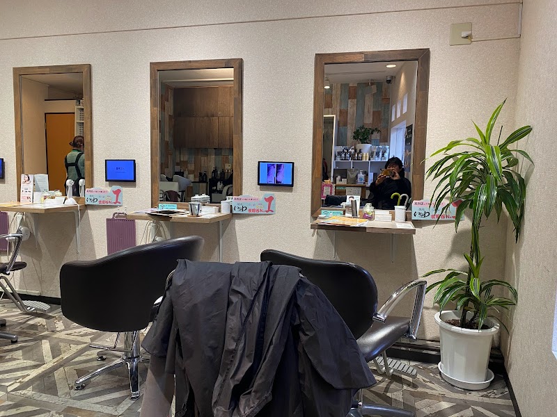 hair salon noi 豪徳寺店(旧 anteera)