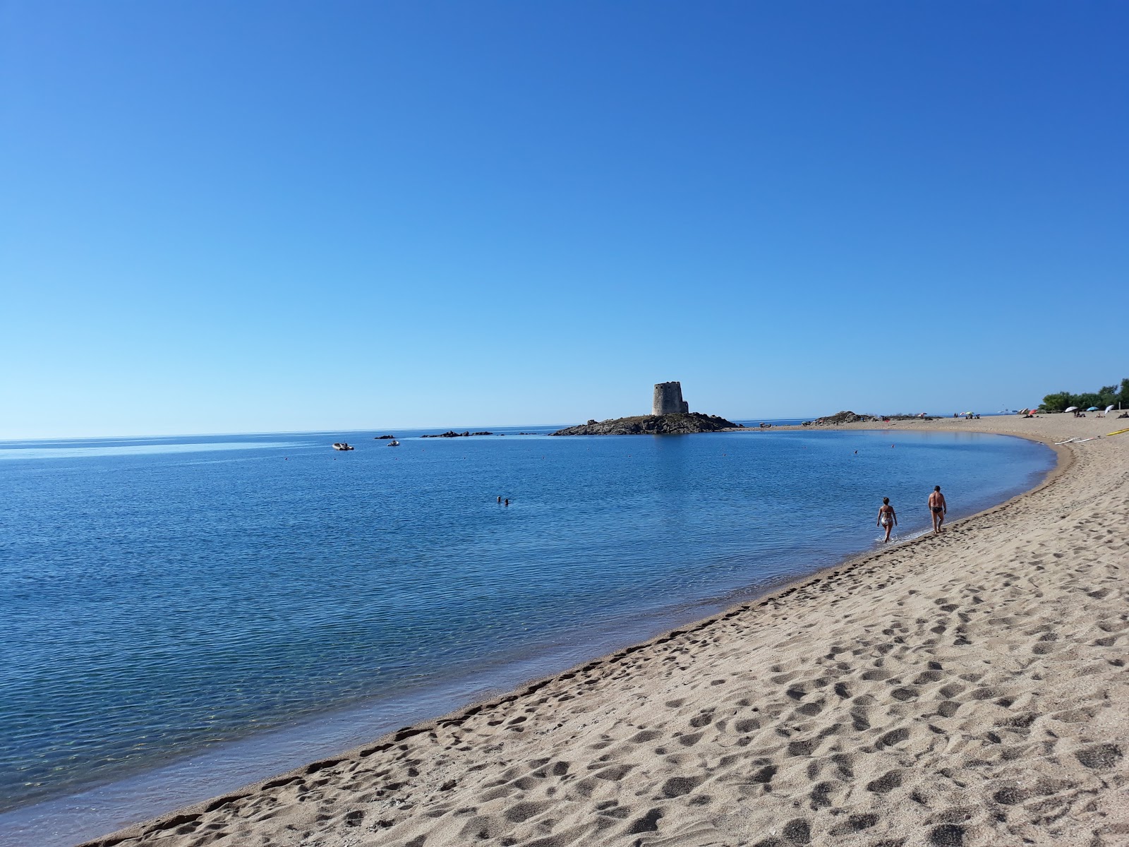 Foto av Torre di Bari med hög nivå av renlighet