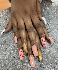 Hannah's Nails & Eyelashes - Photo 3 - Car repair in Burlington, NC, Burlington