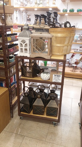 Home Goods Store «Pier 1 Imports», reviews and photos, 901 Rancho Pkwy, Arroyo Grande, CA 93420, USA