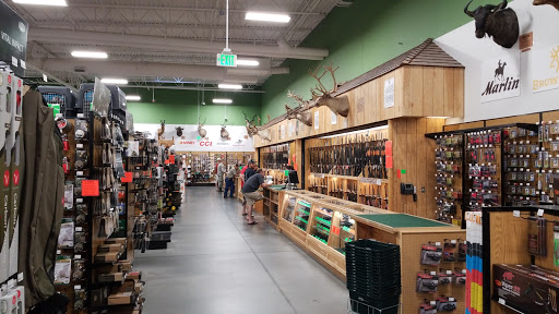 Sportsman's Warehouse