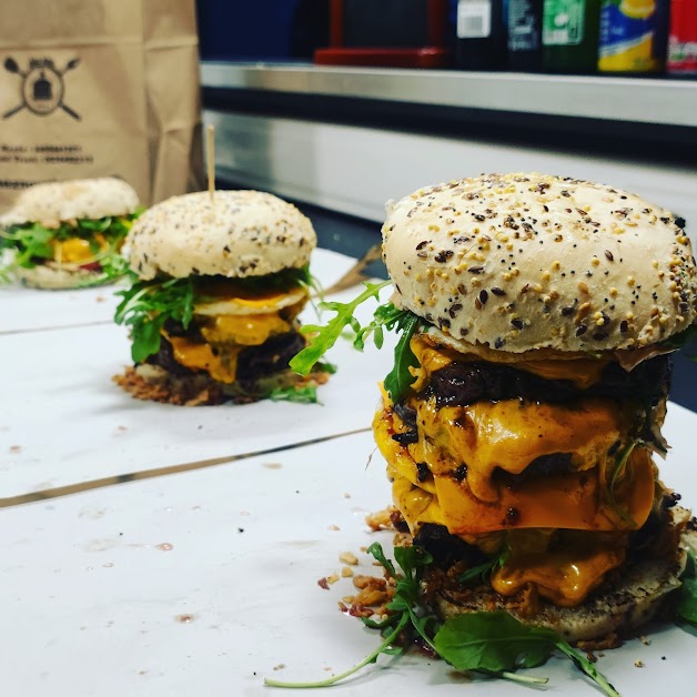 CHEZ NOUS BURGER :Bar/Resto à Cruseilles et Food truck à Cruseilles