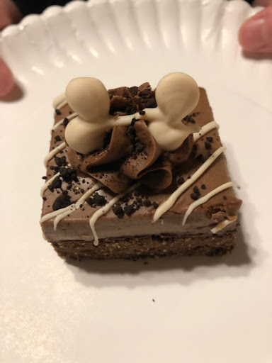 Pet Supply Store «Three Dog Bakery Inc», reviews and photos, 13904 Town Center Blvd # 200, Noblesville, IN 46060, USA