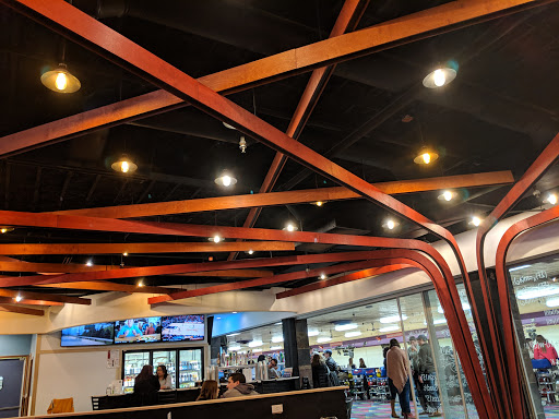 Bowling Alley «Diversey River Bowl», reviews and photos, 2211 W Diversey Pkwy, Chicago, IL 60647, USA