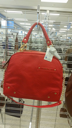 Clothing Store «Ross Dress for Less», reviews and photos, 835 Cortez Rd W, Bradenton, FL 34207, USA