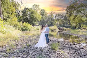 Crooked River Farm Weddings LLC image