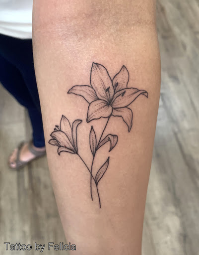 Explore mom death tattoo ideas, creative tattoo ideas in Fort Myers, available at Tiger Lotus Tattoo and Piercing
