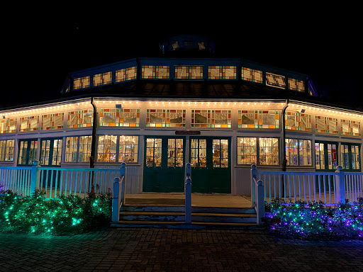 Amusement Park «Carousel Gardens Amusement Park», reviews and photos, 7 Victory Ave, New Orleans, LA 70124, USA